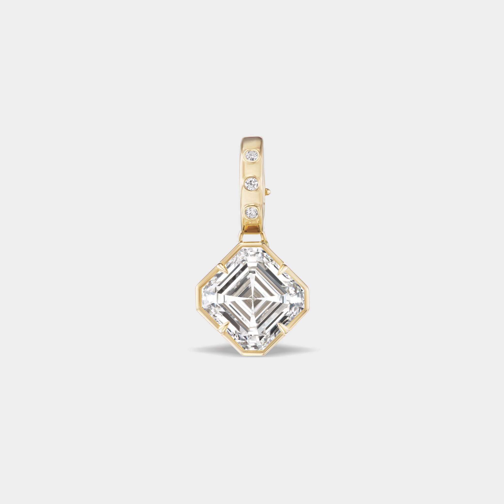 Asscher Cut Diamond Pendant 